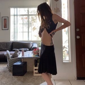 Adorable black mini skirt